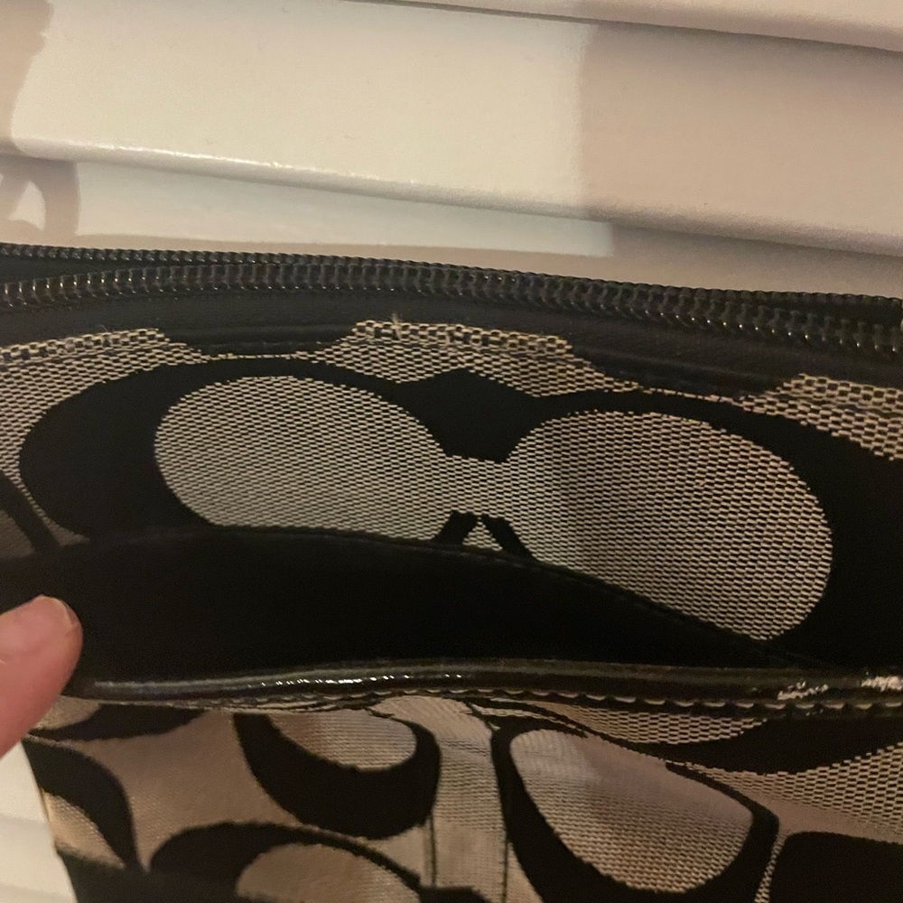 Coach Black and Gray Signature Crossbody Bag - Picture 3 of 7